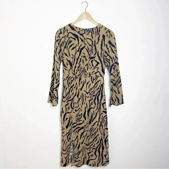 Lulus Women’s Dress Bundle Lot of Dresses Size Small - Picture 3 of 6